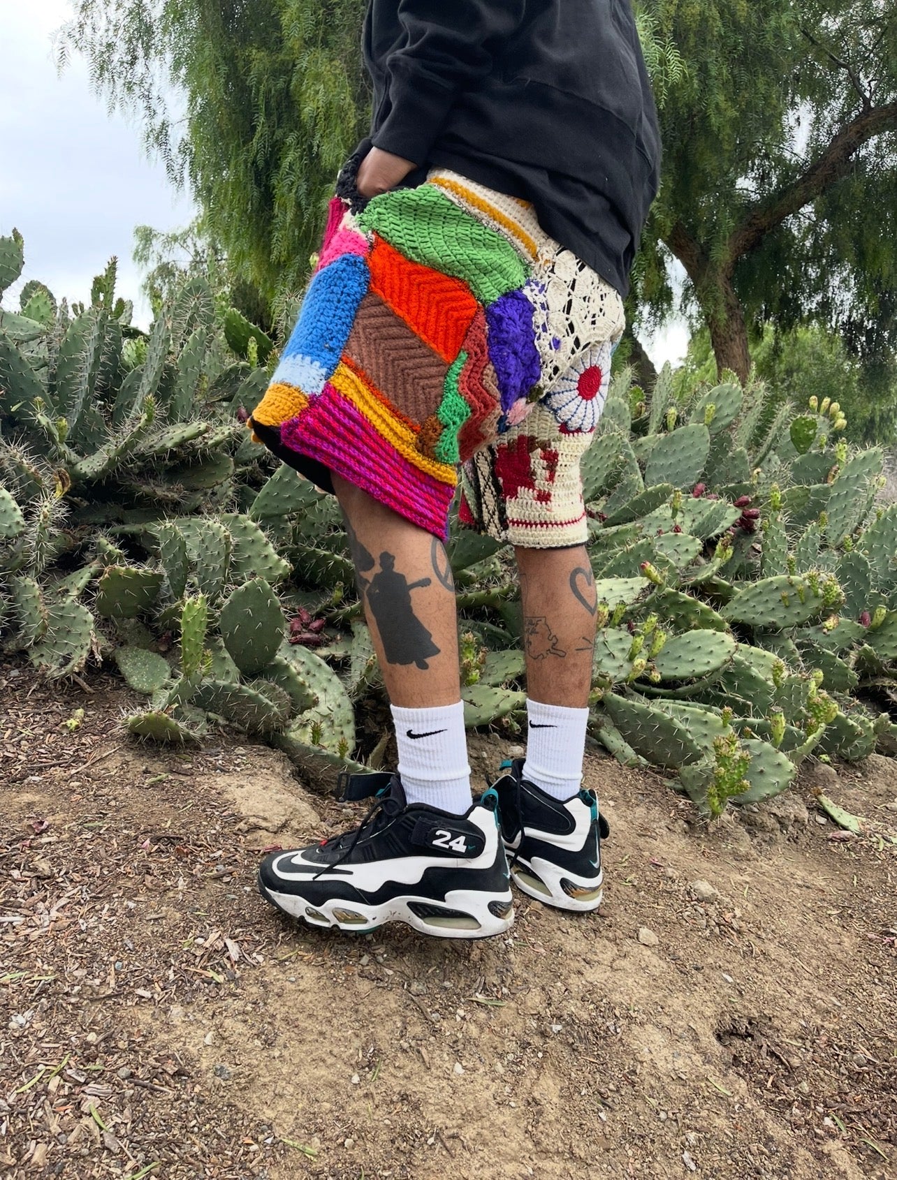 BLUESIN’S “IN A MELLOW TONE” PATCHWORK CROCHET SWEAT SHORTS