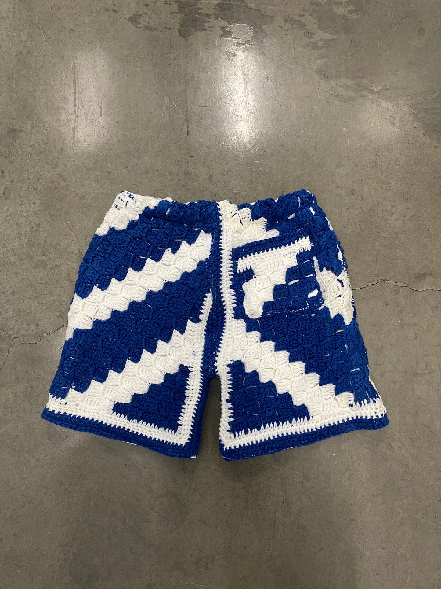 BLUESIN’S “SKYLINE BLUES” CROCHET SWEAT SHORTS
