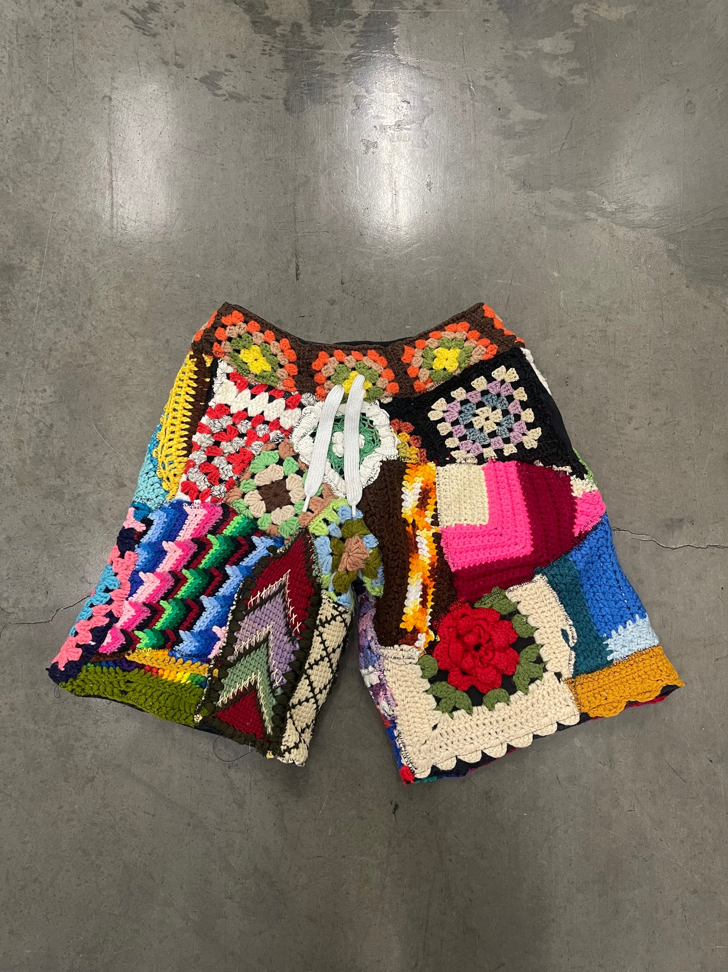 BLUESIN’S “IN A MELLOW TONE” PATCHWORK CROCHET SWEAT SHORTS