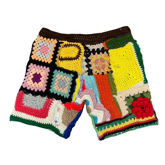 BLUESIN’S “MISTY TEMPO” PATCHWORK CROCHET SWEAT SHORTS