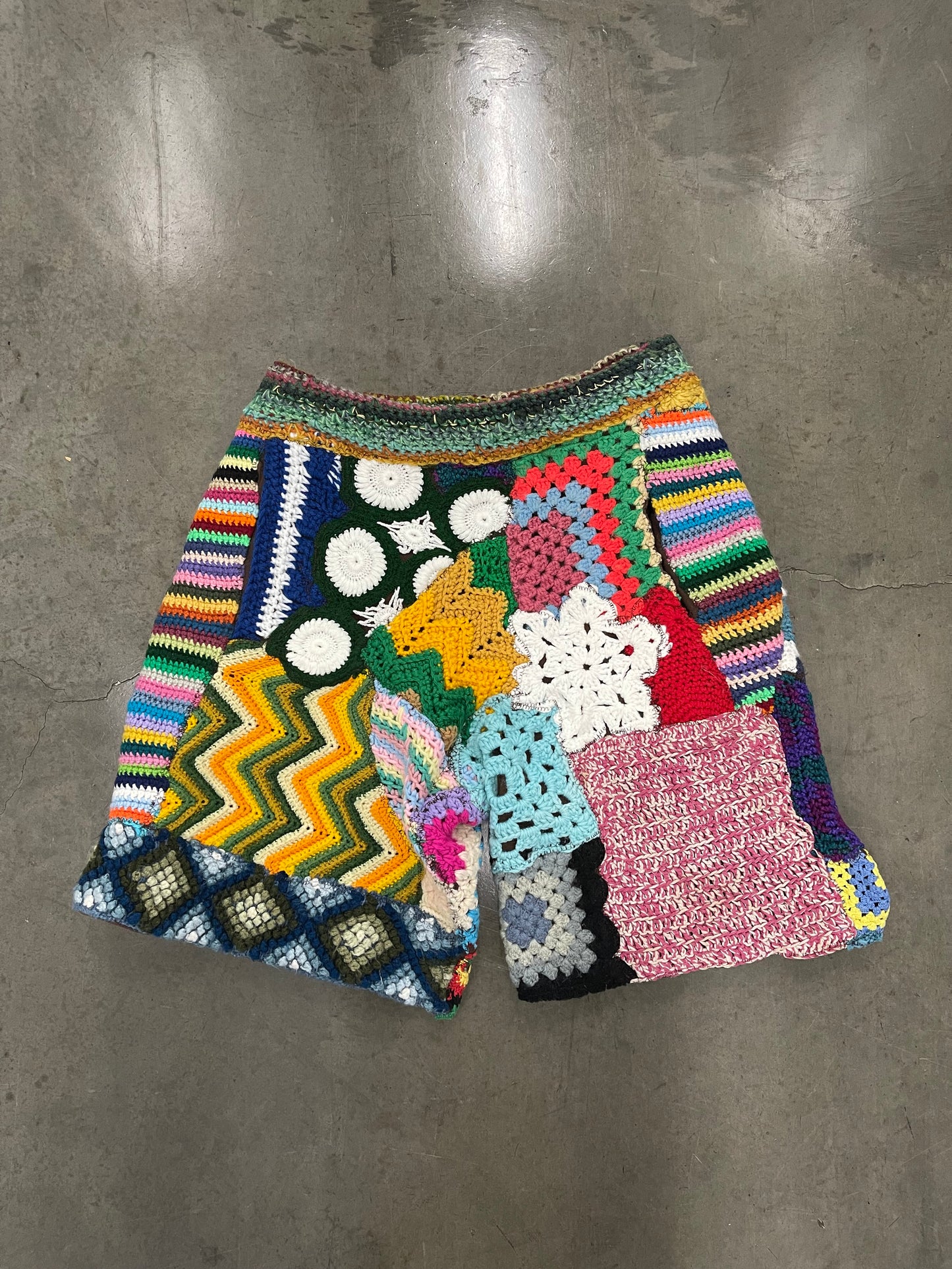 BLUESIN’S “REFLECTED CHANGES” CROCHET PATCHWORK SWEAT SHORTS