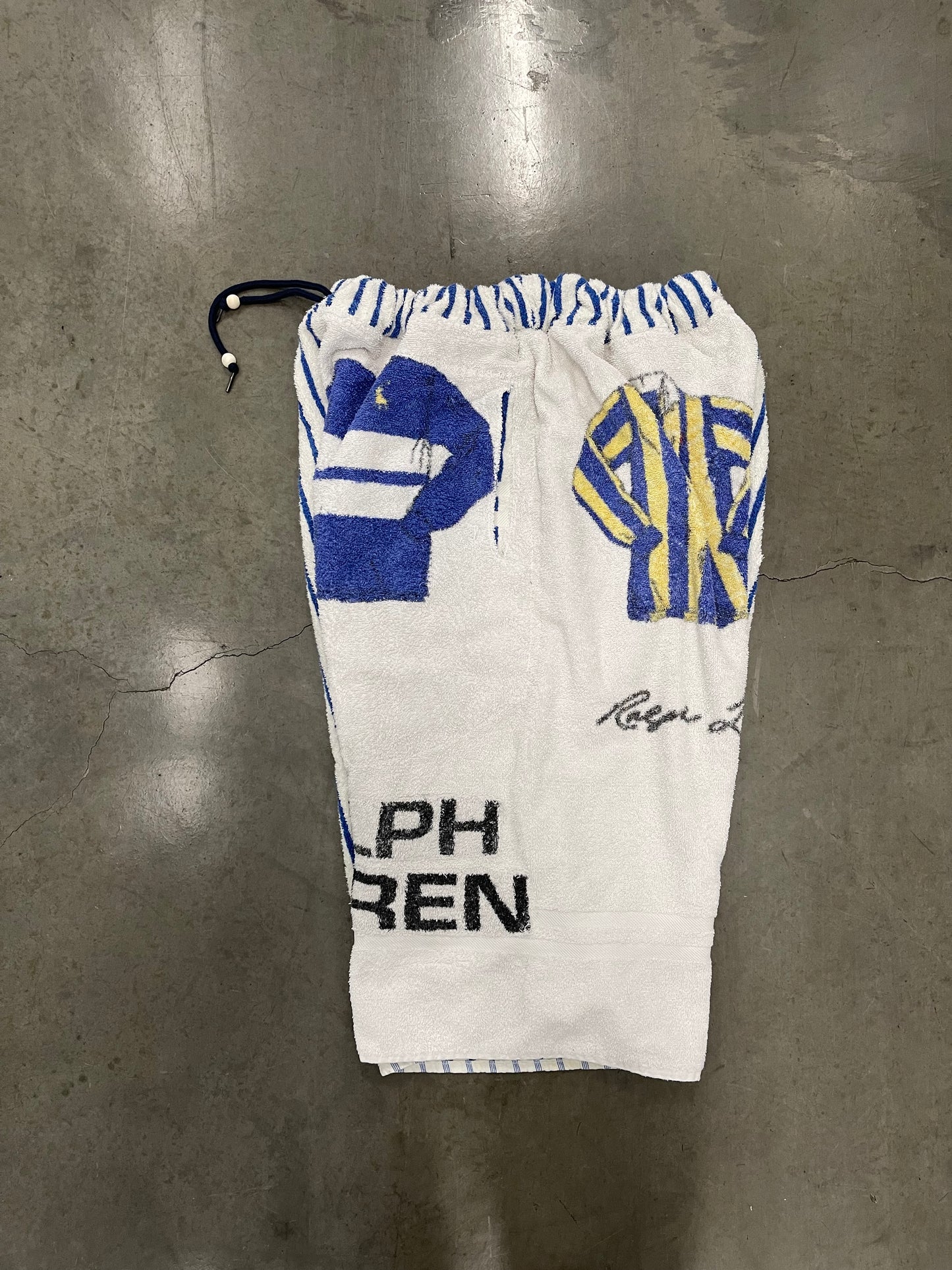 BLUESIN’S “RUGBYIST” POLO RALPH LAUREN TOWEL SHORTS