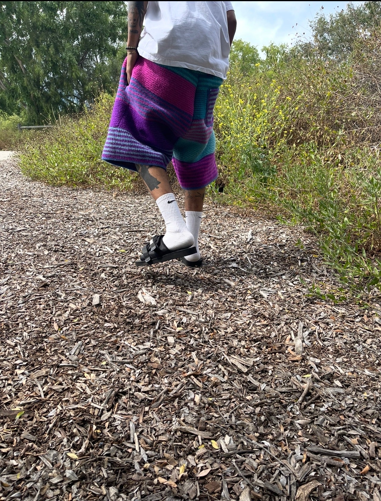 BLUESIN’S “LINES SOUNDING” CHUNKY KNIT CROCHET SHORTS