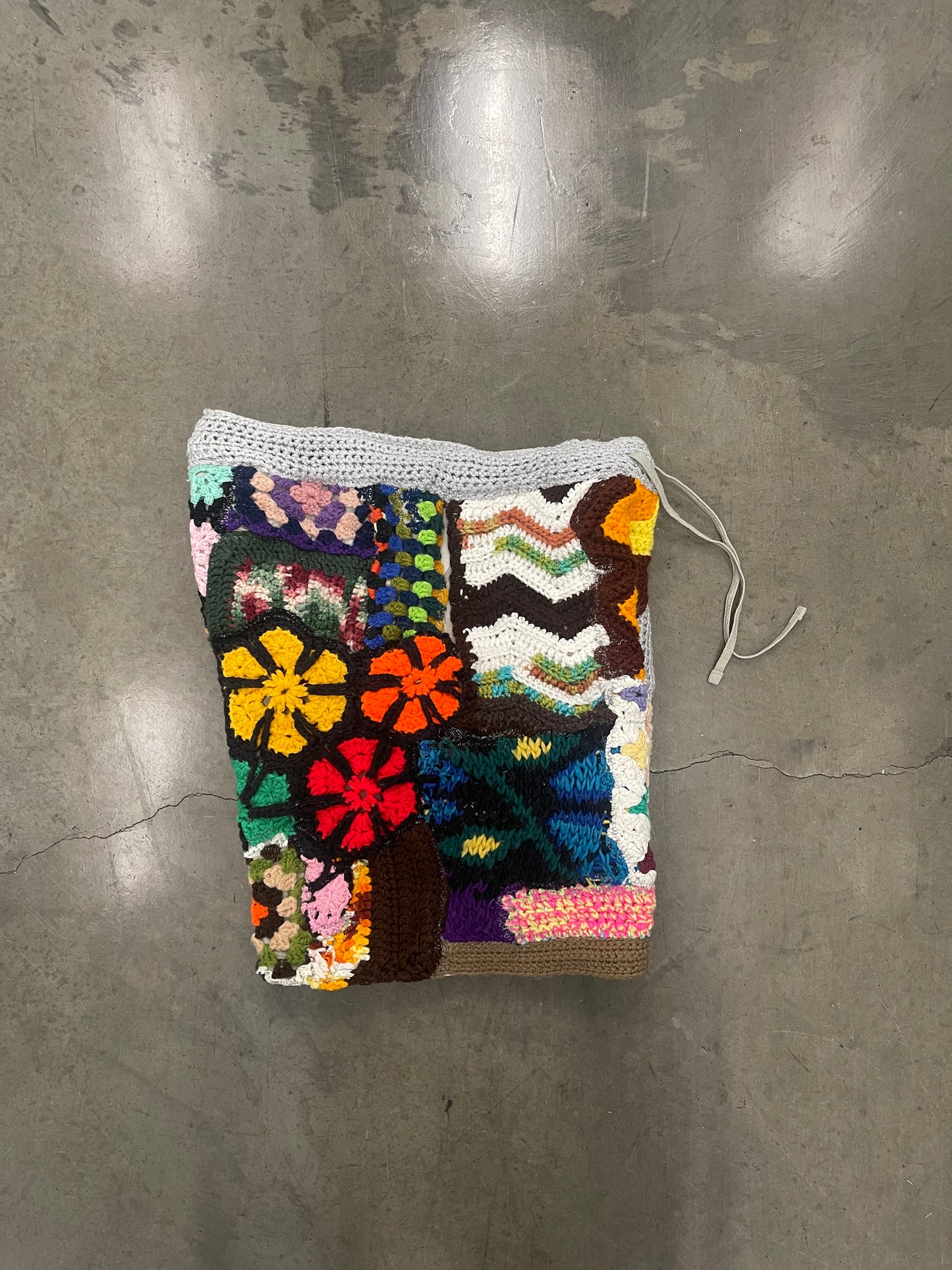 BLUESIN’S “LIFE’S LEMONS” PATCHWORK CROCHET SWEAT SHORTS