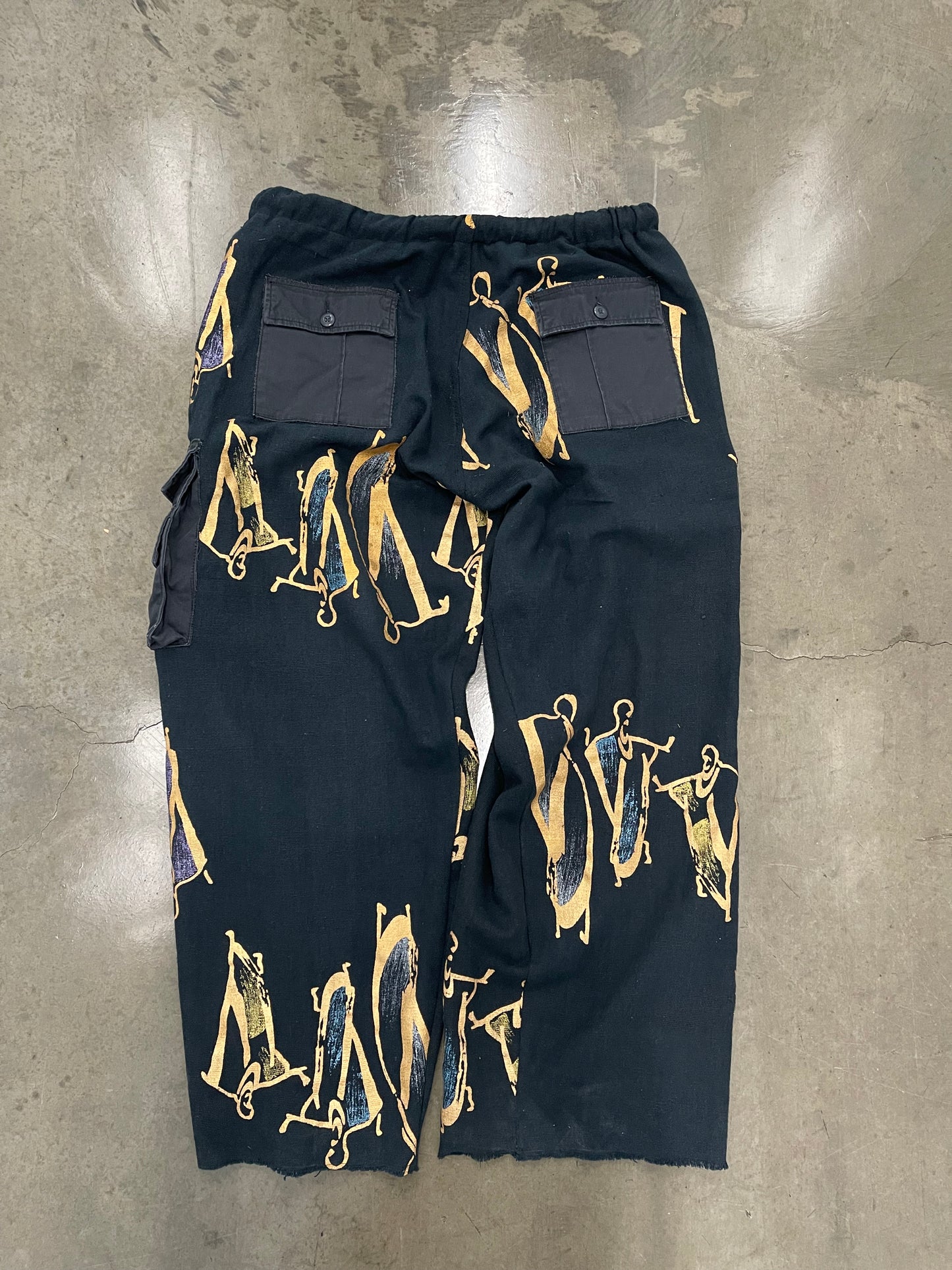 BLUESIN’S “HARMONIZING” CANVAS CARGO PANTS