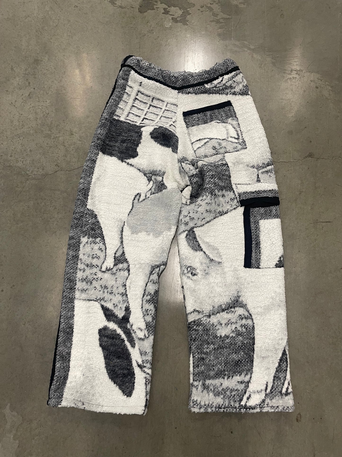 Bluesin’s “Suidae” Pig Pile Fleece Cargo Cozy Pants