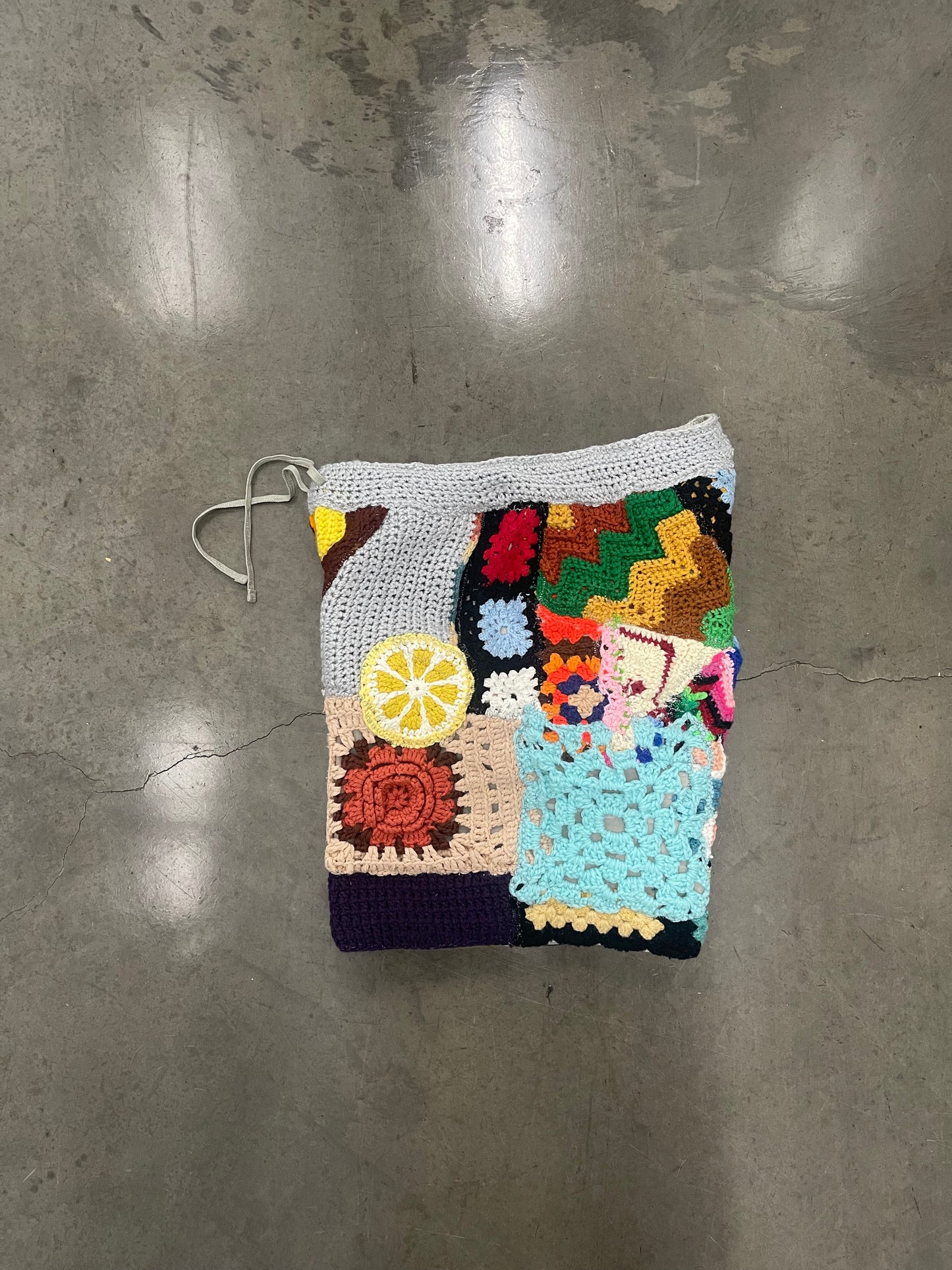 BLUESIN’S “LIFE’S LEMONS” PATCHWORK CROCHET SWEAT SHORTS
